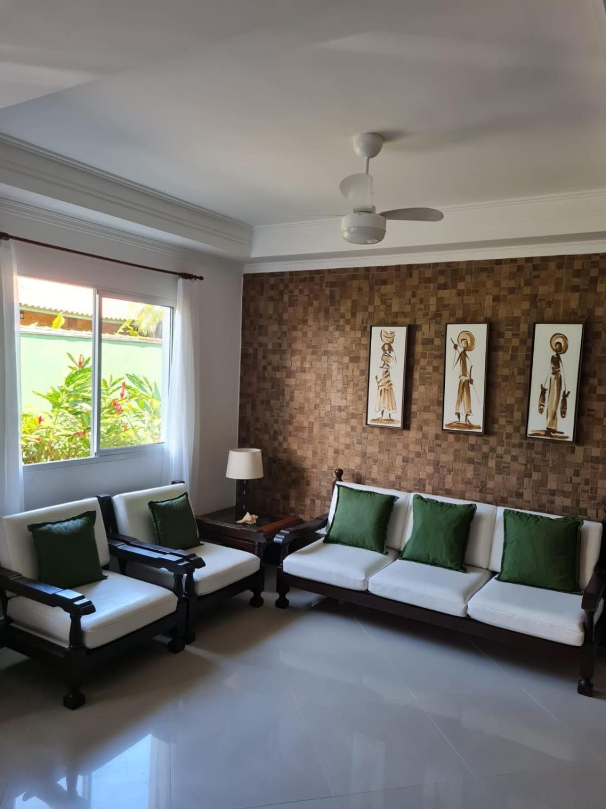 Casa Com Localizacao Privilegiada, A 140 Metros Da Praia Juquey 圣塞巴斯蒂安 外观 照片
